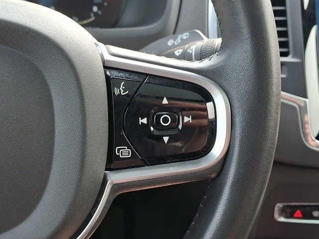 2020 Volvo XC90 T5 Momentum