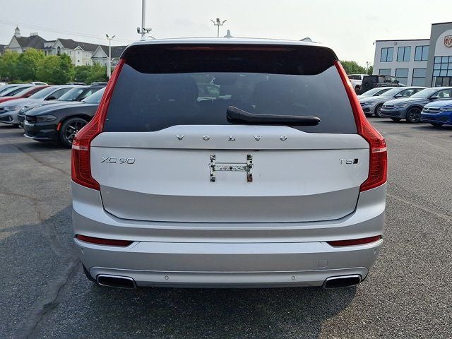 2020 Volvo XC90 T5 Momentum