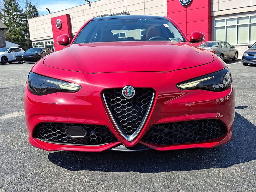 2019 Alfa Romeo Giulia Base