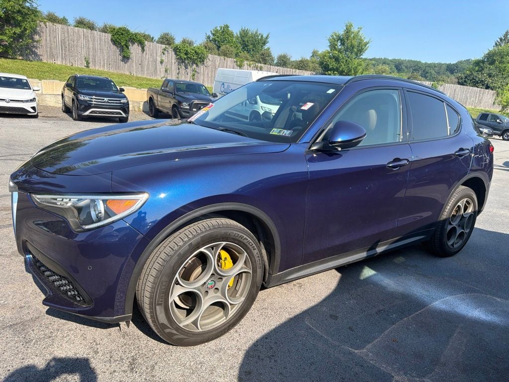 2019 Alfa Romeo Stelvio Base