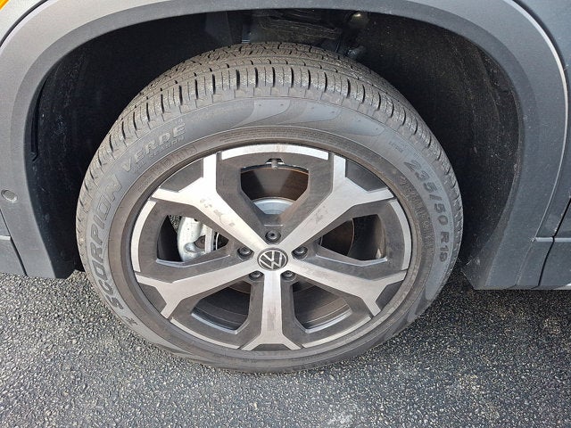 2025 Volkswagen Tiguan SE