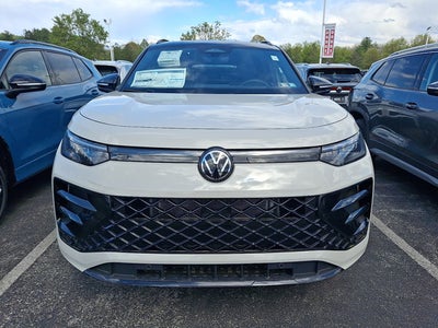 2026 Volkswagen Tiguan SE R-Line Black