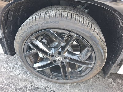 2025 Volkswagen Tiguan SE R-Line Black