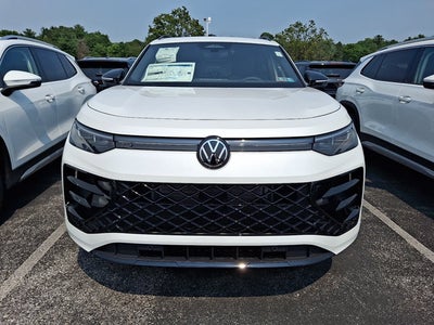 2026 Volkswagen Tiguan SE R-Line Black