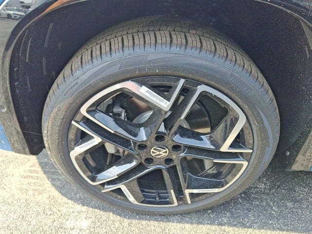 2026 Volkswagen Tiguan SEL R-Line Turbo