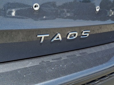 2026 Volkswagen Taos SE