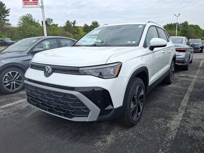 2026 Volkswagen Taos SE