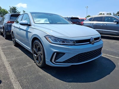 2025 Volkswagen Jetta SE