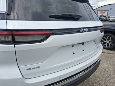 2025 Jeep Grand Cherokee Laredo X