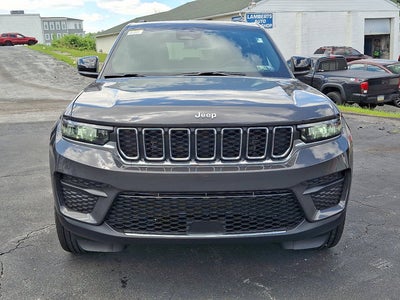 2025 Jeep Grand Cherokee Laredo