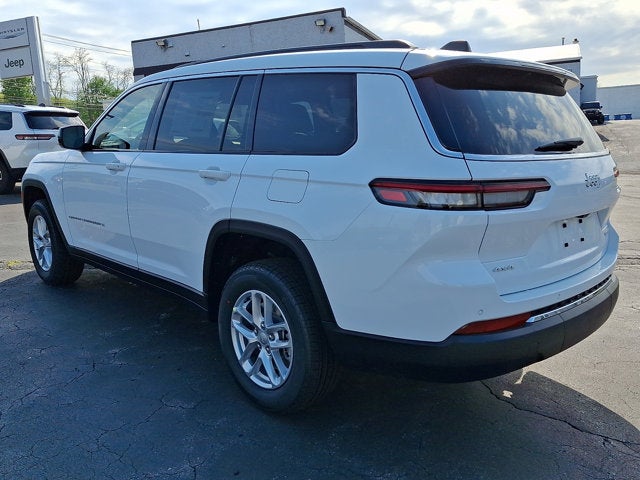 2026 Jeep Grand Cherokee Laredo