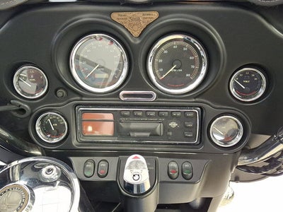 2001 Harley-Davidson Flht Cui Base