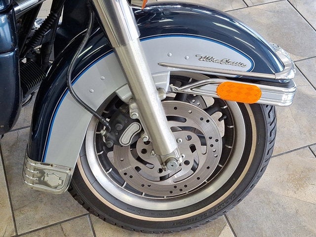 2001 Harley-Davidson Flht Cui Base