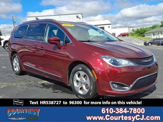 2017 Chrysler Pacifica Touring-L Plus