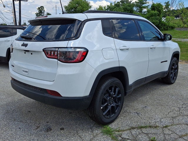 2026 Jeep Compass Latitude Altitude