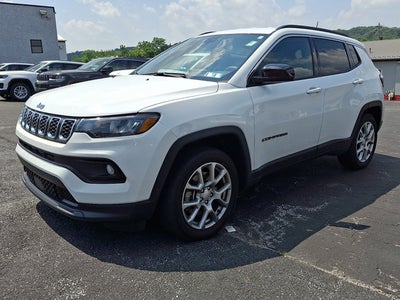 2024 Jeep Compass Latitude Lux