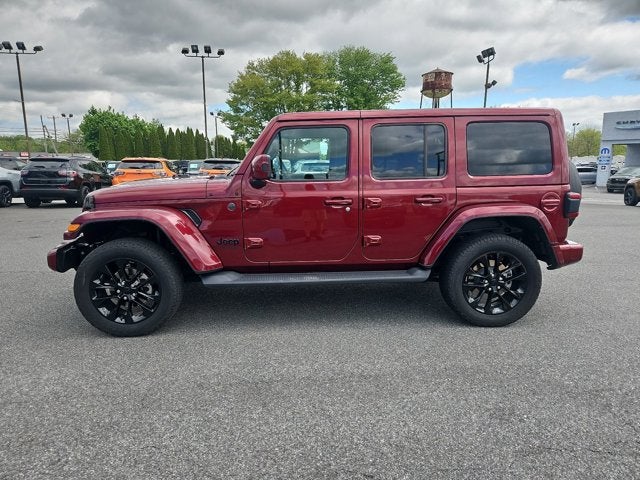 2021 Jeep Wrangler Unlimited Sahara High Altitude