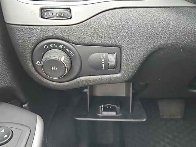 2022 Jeep Cherokee X