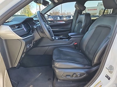 2022 Jeep Grand Cherokee Altitude