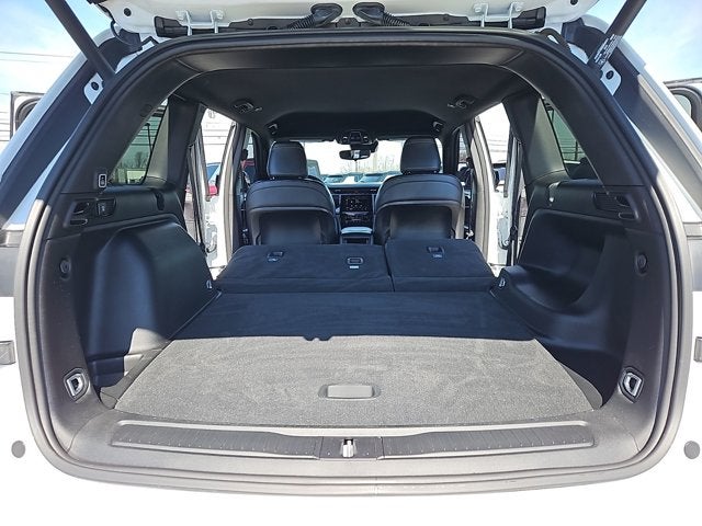 2022 Jeep Grand Cherokee Altitude