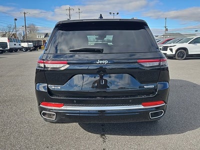 2023 Jeep Grand Cherokee Summit
