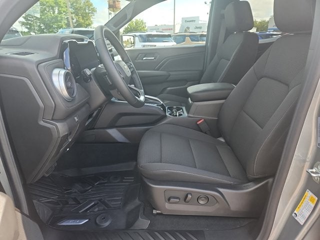 2025 Chevrolet Colorado 4WD LT