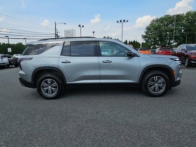 2024 Chevrolet Traverse FWD LT