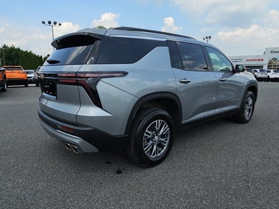 2024 Chevrolet Traverse FWD LT