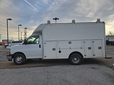 2017 Chevrolet Express Commercial Cutaway Work Van