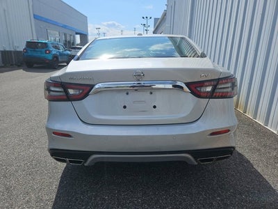 2021 Nissan Maxima SV