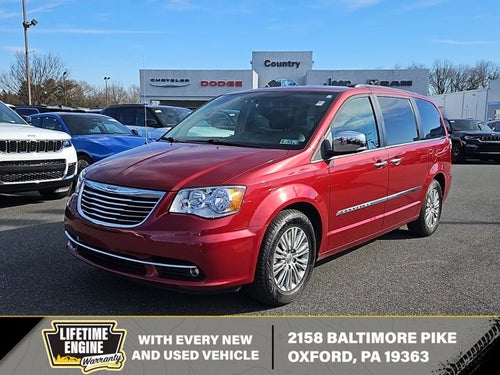 2016 Chrysler Town & Country Touring-L Anniversary Edition