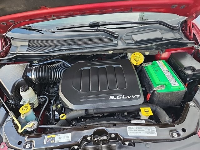 2016 Chrysler Town & Country Touring-L Anniversary Edition