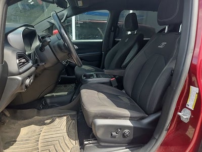 2018 Chrysler Pacifica Touring Plus