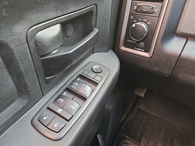 2018 RAM 3500 Chassis Cab Tradesman