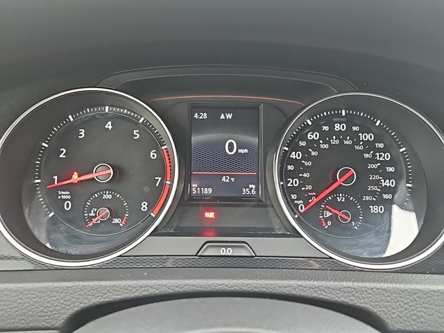 2017 Volkswagen Golf GTI Sport