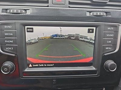 2017 Volkswagen Golf GTI Sport