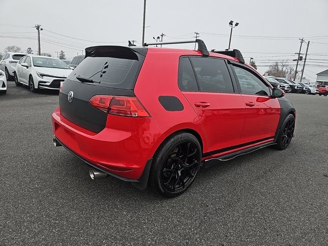 2017 Volkswagen Golf GTI Sport