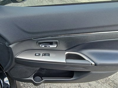 2024 Mitsubishi Outlander Sport SE