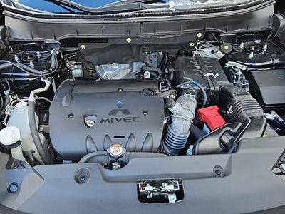 2024 Mitsubishi Outlander Sport SE