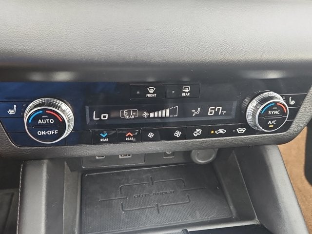 2022 Mitsubishi Outlander SEL