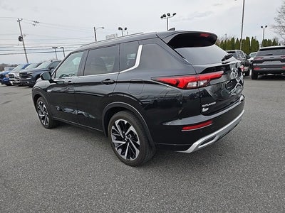 2025 Mitsubishi Outlander Plug-In Hybrid SEL