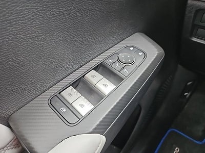 2025 Mitsubishi Outlander Plug-In Hybrid SEL