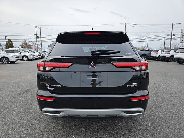 2025 Mitsubishi Outlander Plug-In Hybrid SEL