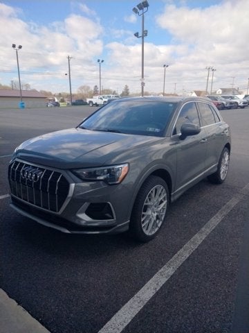 2022 Audi Q3 Premium