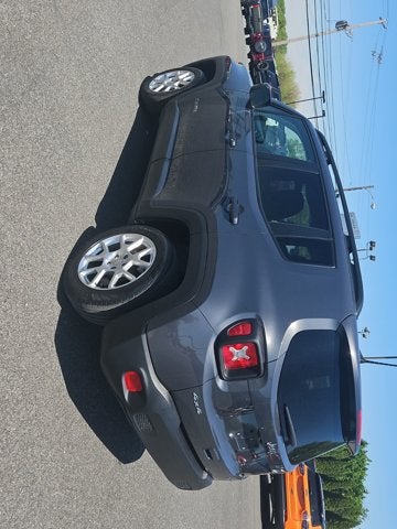 2021 Jeep Renegade Latitude
